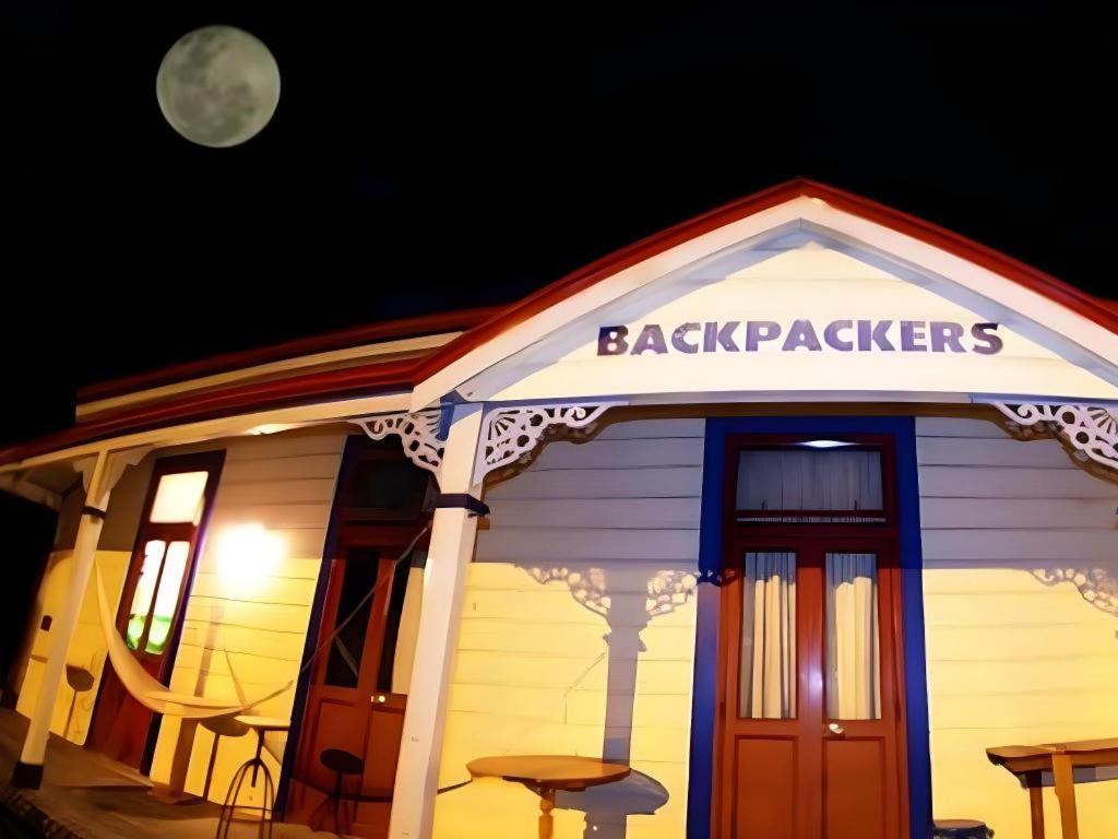 Stables Lodge Backpackers Napier Exterior foto